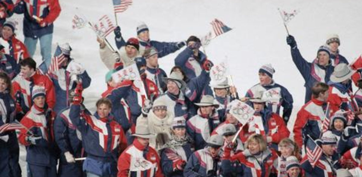 ウェア vintage 1996 ATRANTA  OLYMPIC uniform dv Vintage Olympic Atlanta 1996 Canadian Team Champion Jacket